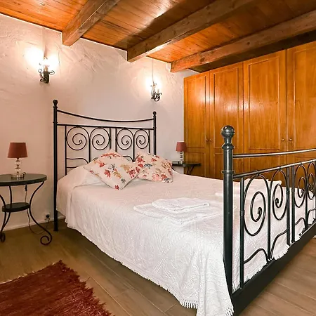 Quinta Da Fonte - Casa Da Charrete Дом отдыха Калдаш-да-Раинья